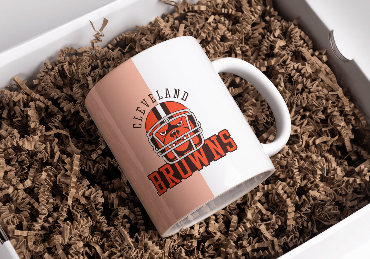 Taza de café de fútbol de Cleveland, taza de fútbol de Cleveland, taza de Cleveland, Cleveland Browns NFL, taza con nombre personalizado, amantes de Brown, taza de la NFL.